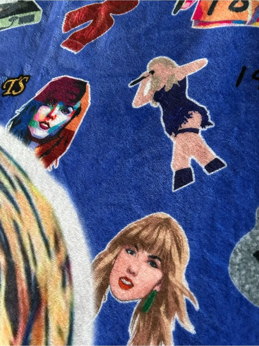 Swiftie Themed Plush Throw Blanket Cruel Summer Lover Songs 1989 Soft Cozy Music